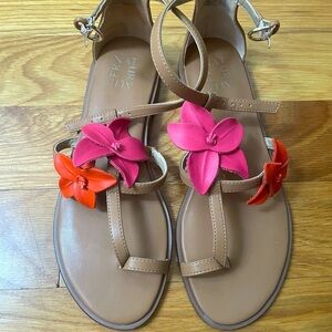 Naturalizer Sandals